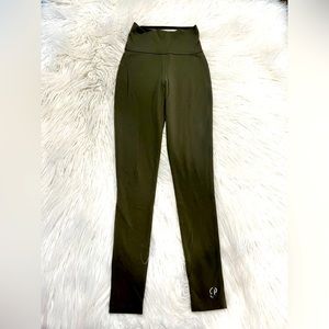 BOMBSHELL SPORTSWEAR Leggings